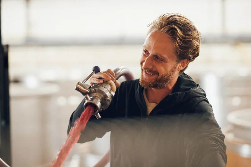 베른하르트 후버 말터딩어 슈펫부르군더 로제 2022 - 화이트와인