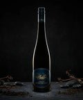 AI wine scene - 에프엑스 피흘러, 뒤른슈타이너 그뤼너 펠트리너 스마라크트 2023