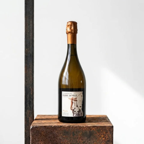 AI wine scene - 피에르 드빌 코팡 블랑 드 블랑 그랑 크뤼 엑스트라 브뤼